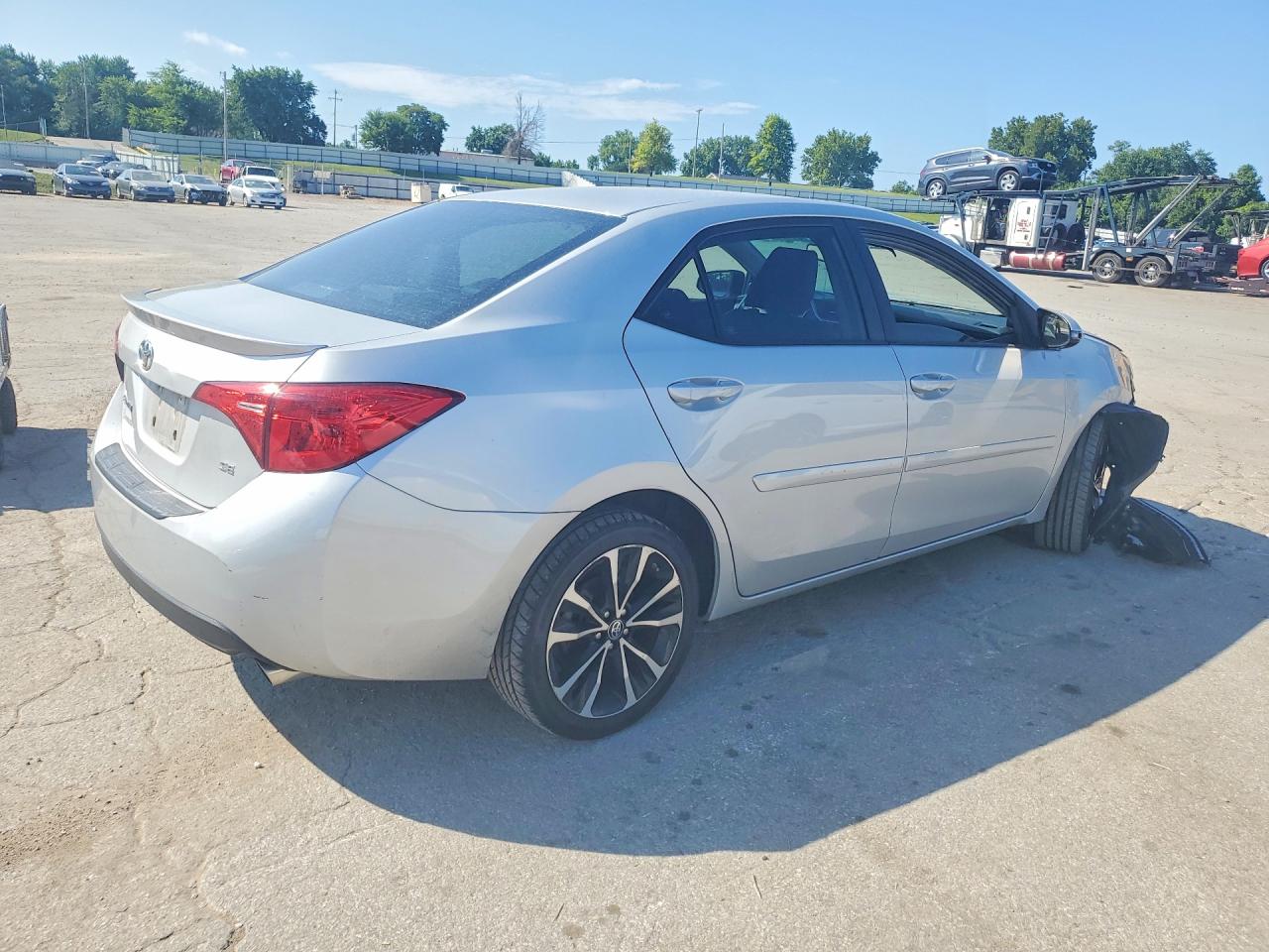 2018 TOYOTA COROLLA SE — снимка 3