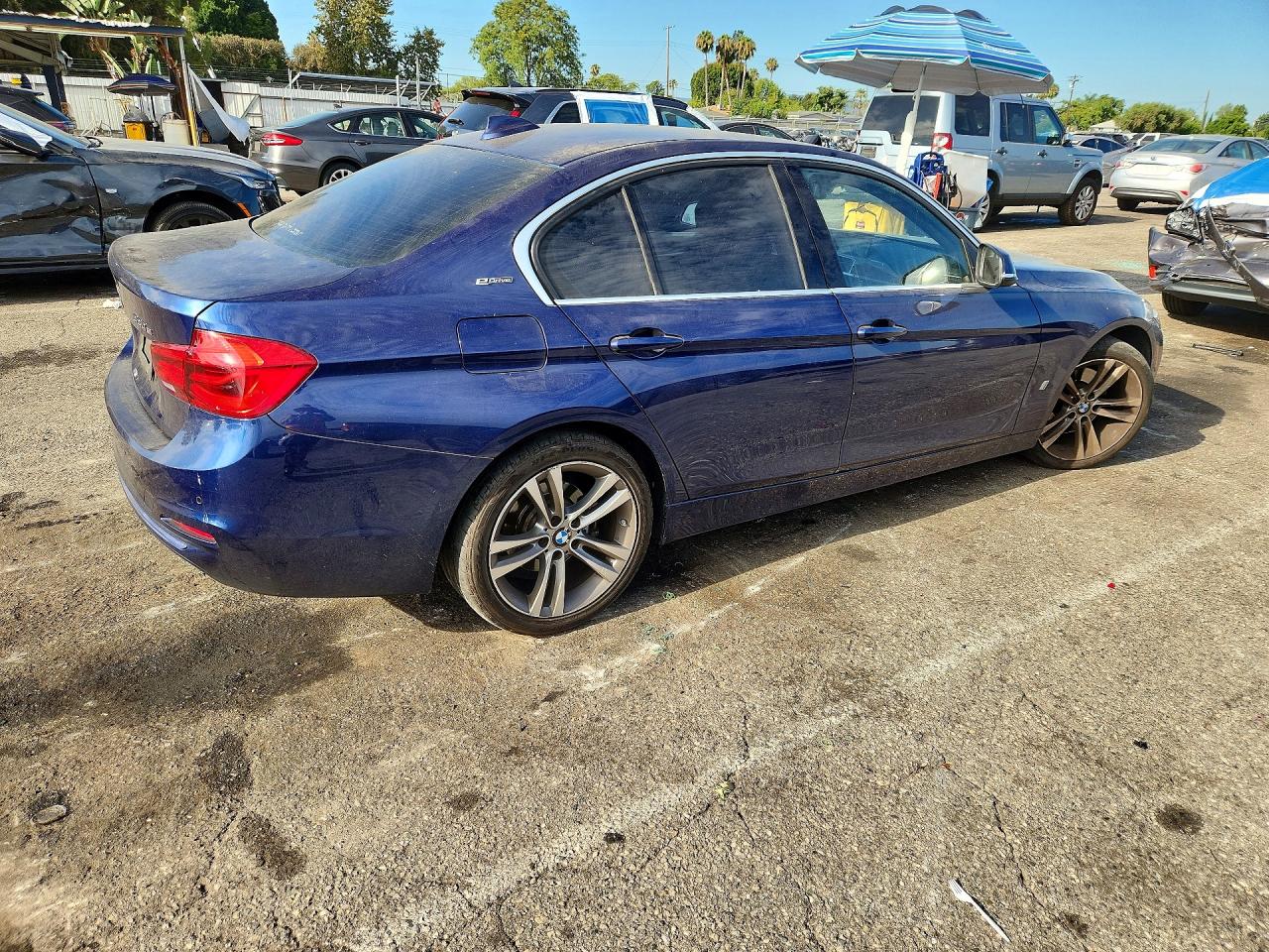 2017 BMW 330E — снимка 3