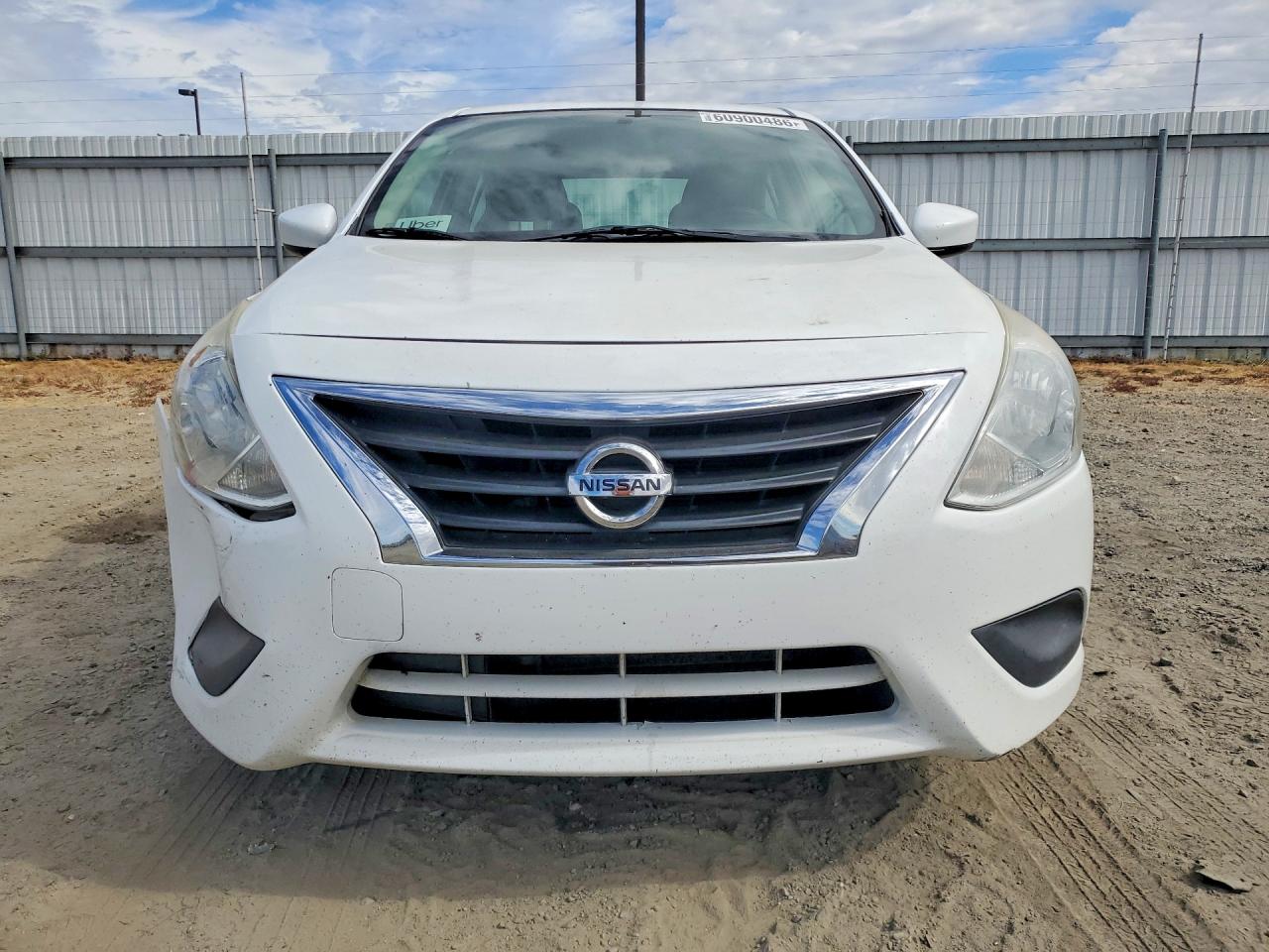 2016 NISSAN VERSA 1.6 SV — снимка 5