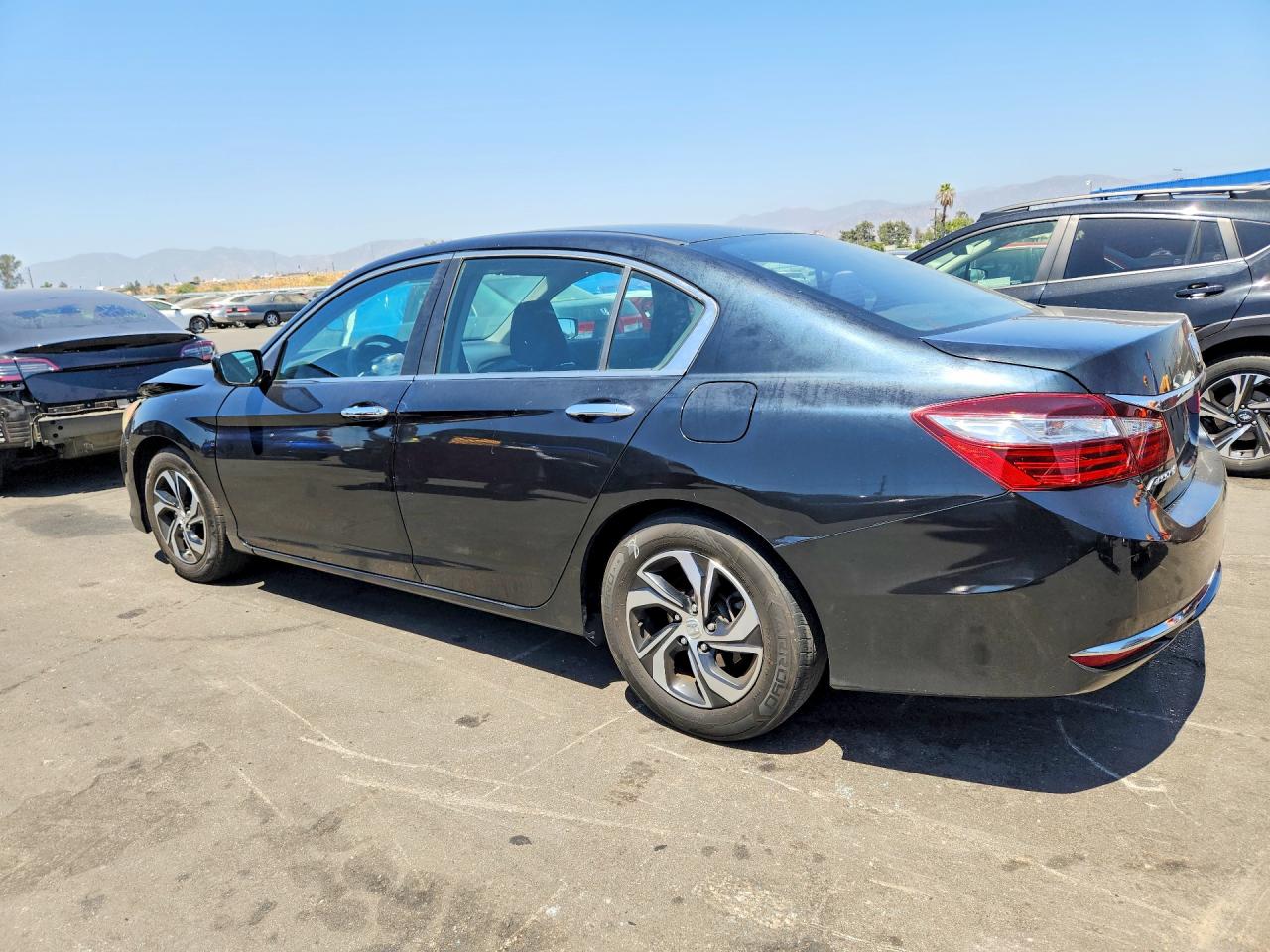 2016 HONDA ACCORD LX — снимка 2