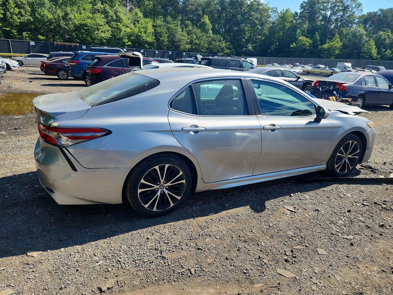 2018 TOYOTA CAMRY SE — снимка 3