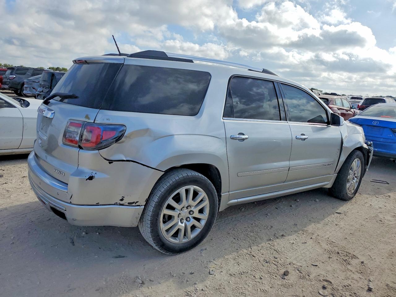 2016 GMC ACADIA DENALI — снимка 3