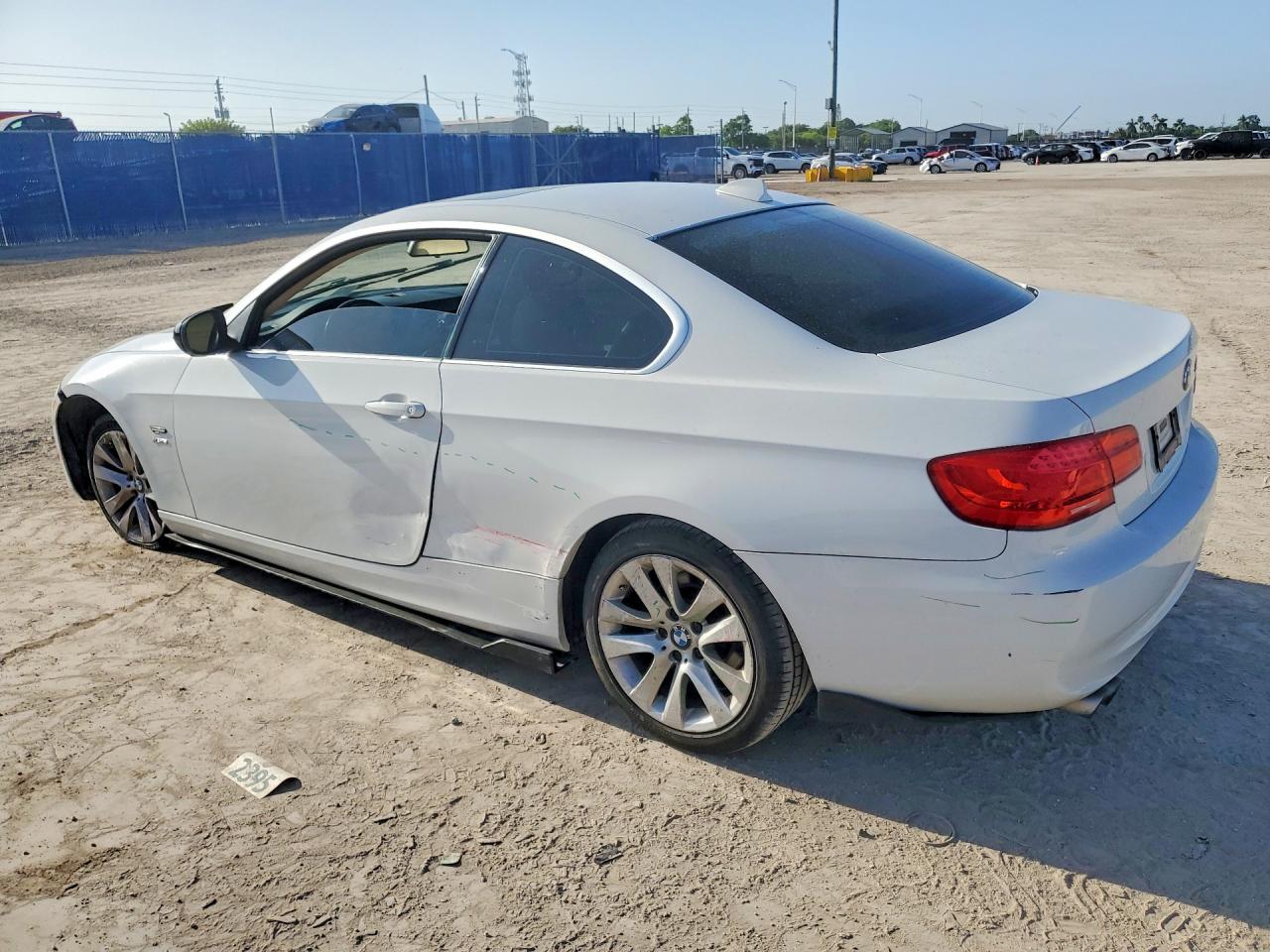 2013 BMW 328 XI — снимка 2