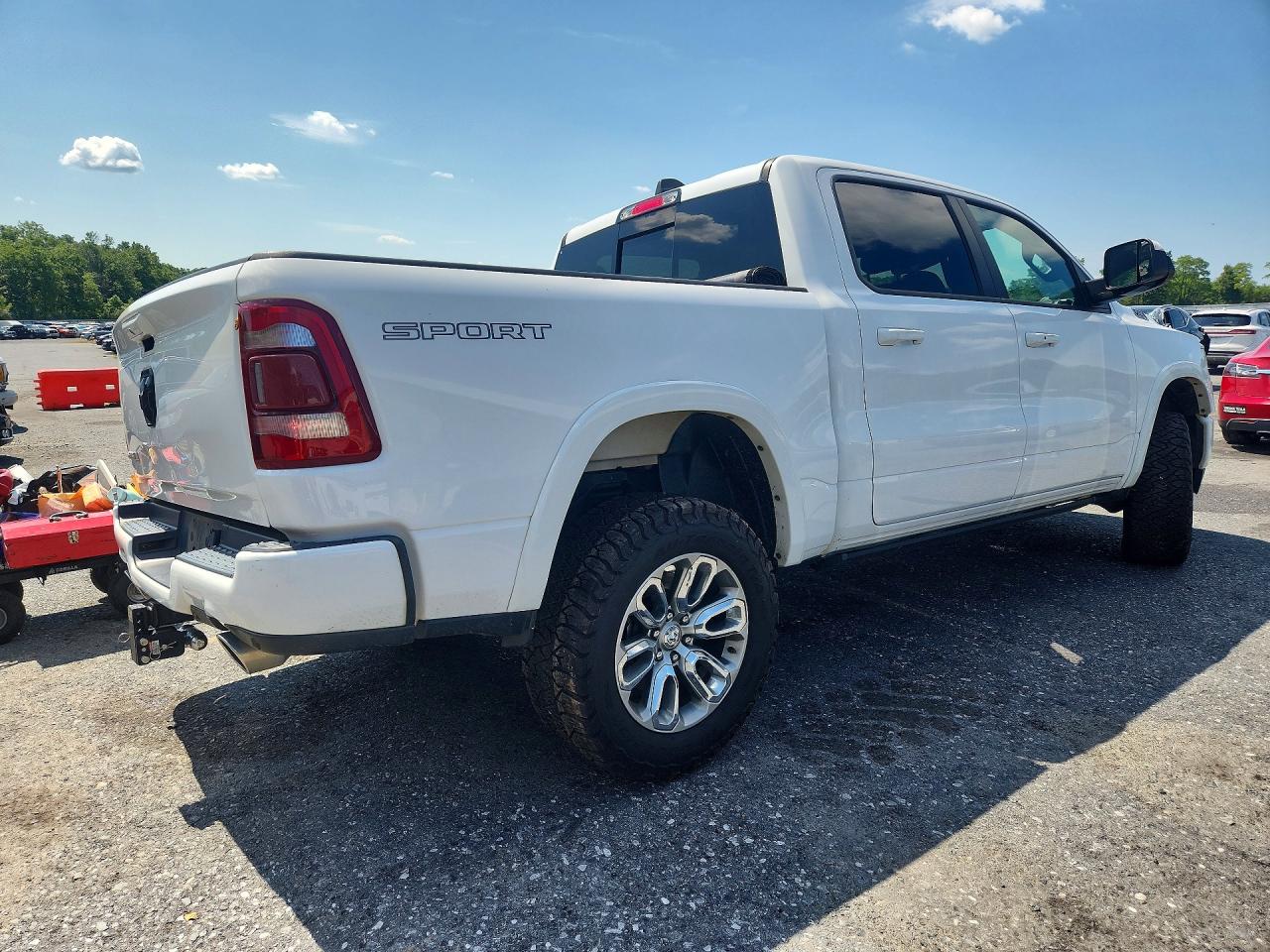 2021 RAM 1500 LARAMIE — снимка 3