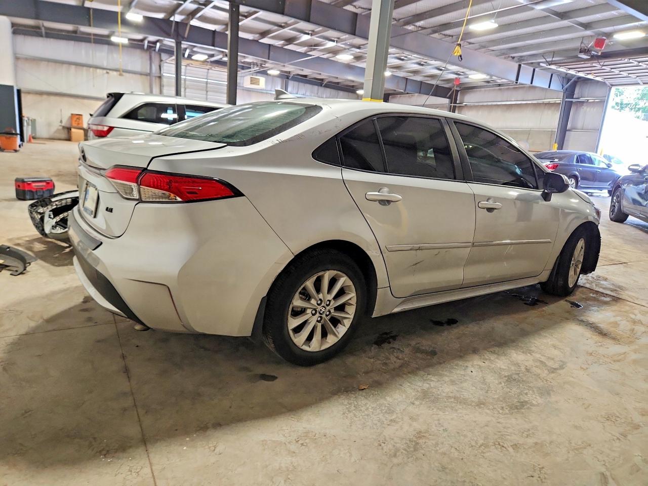 2022 TOYOTA COROLLA LE — снимка 3