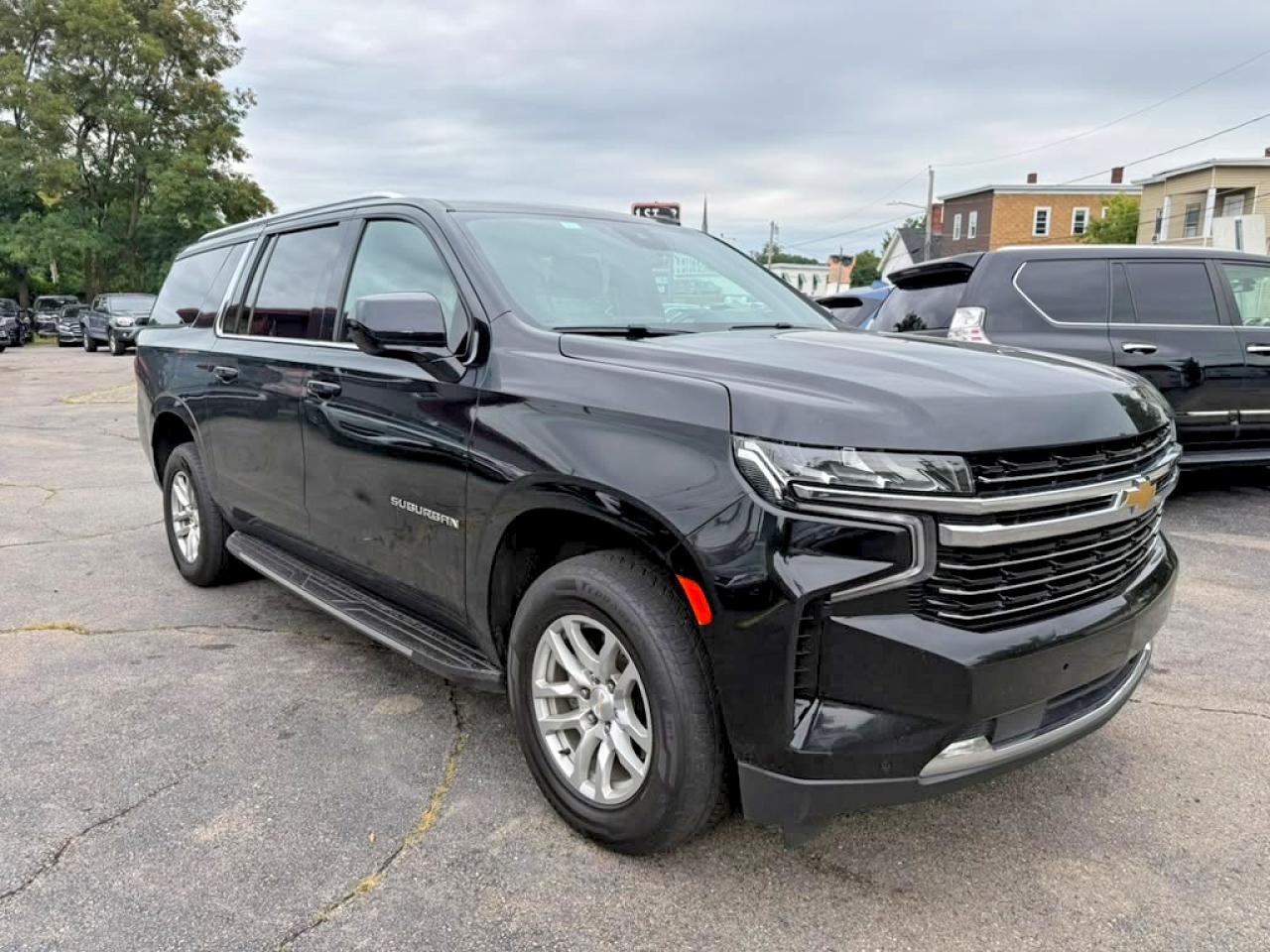 2023 CHEVROLET SUBURBAN K1500 LT — снимка 4