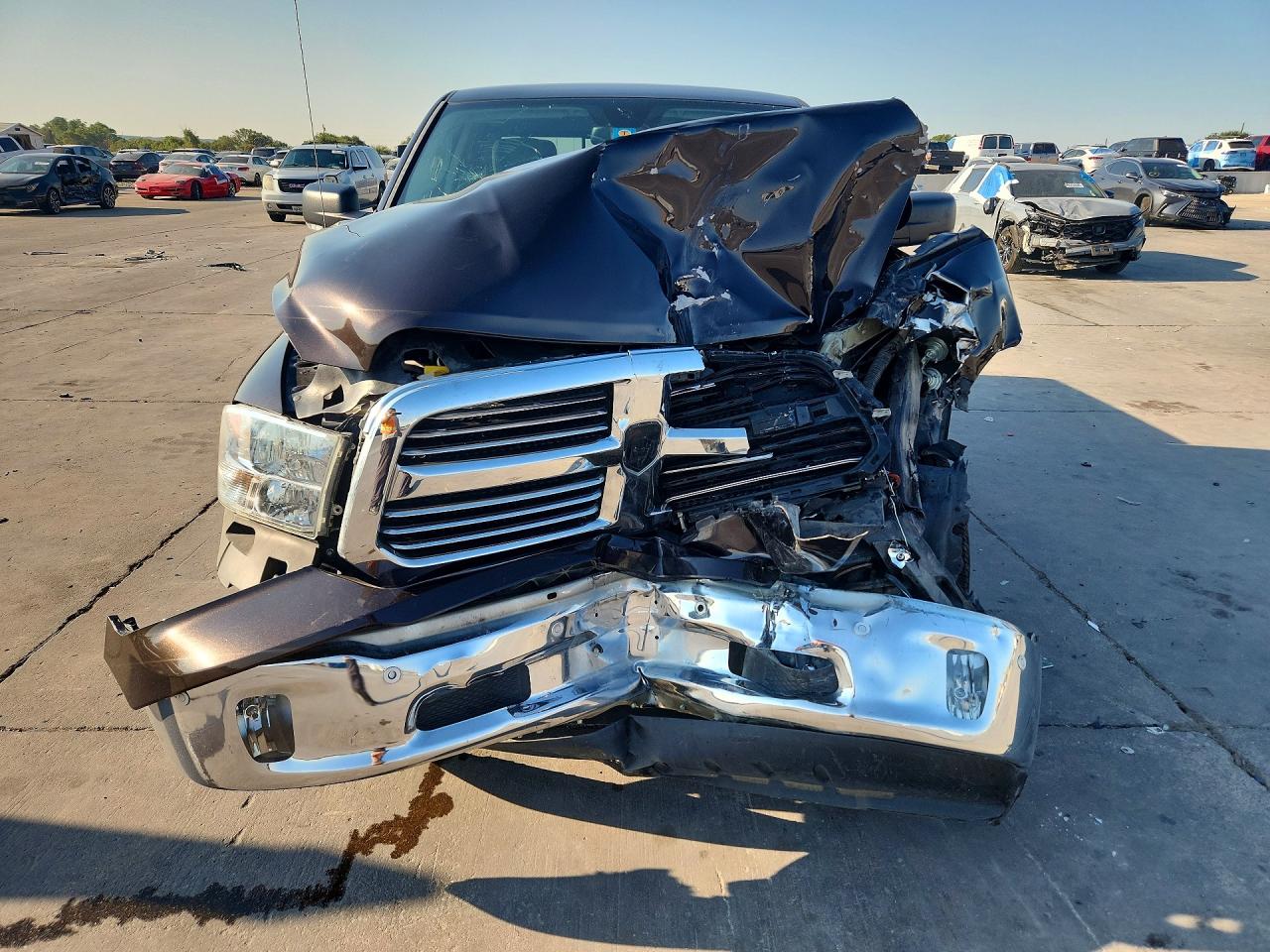 2016 RAM 1500 SLT — снимка 5