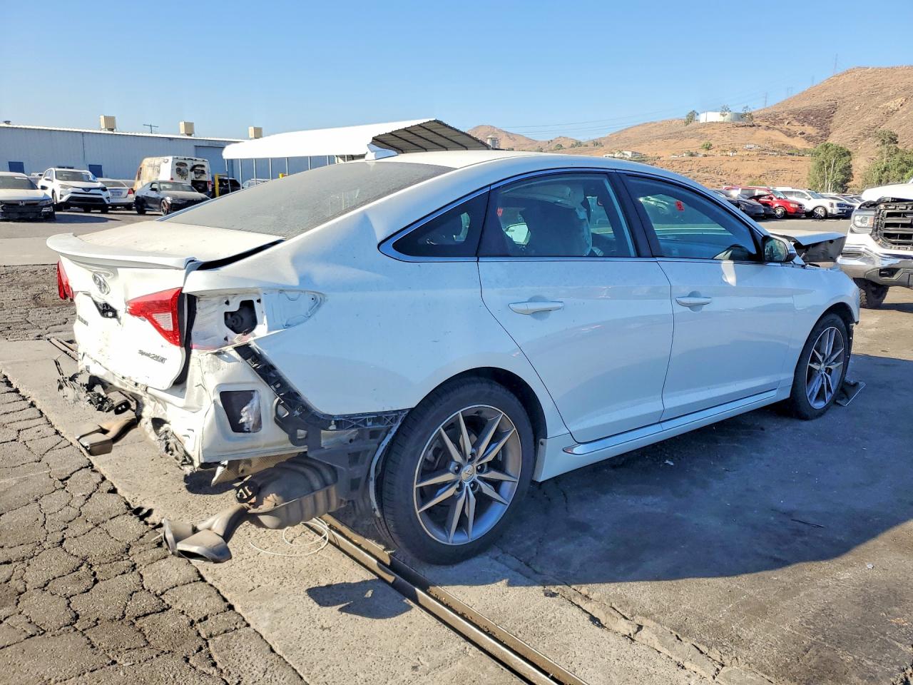 2017 HYUNDAI SONATA SPORT 2.0T — снимка 3