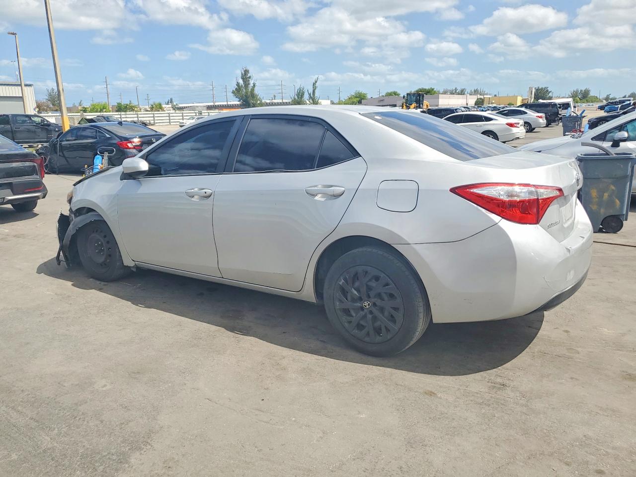 2016 TOYOTA COROLLA LE — снимка 2