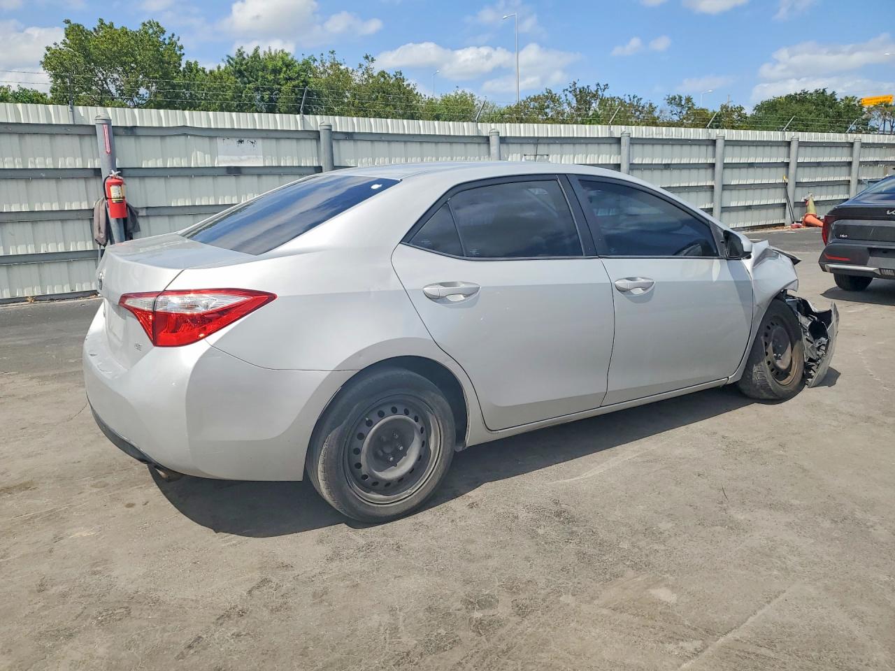 2016 TOYOTA COROLLA LE — снимка 3