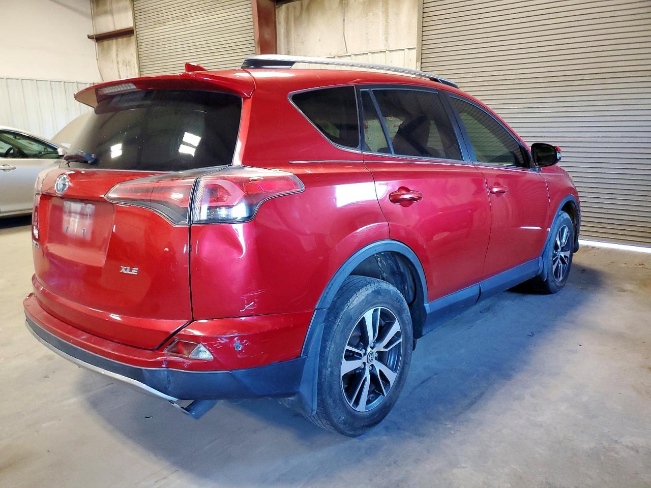 2017 TOYOTA RAV4 XLE — снимка 3