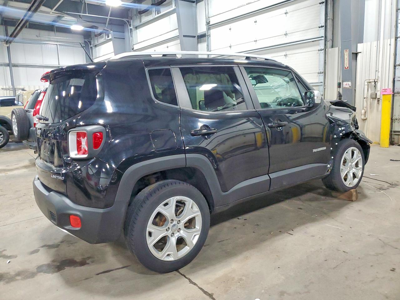 2016 JEEP RENEGADE LIMITED — снимка 3