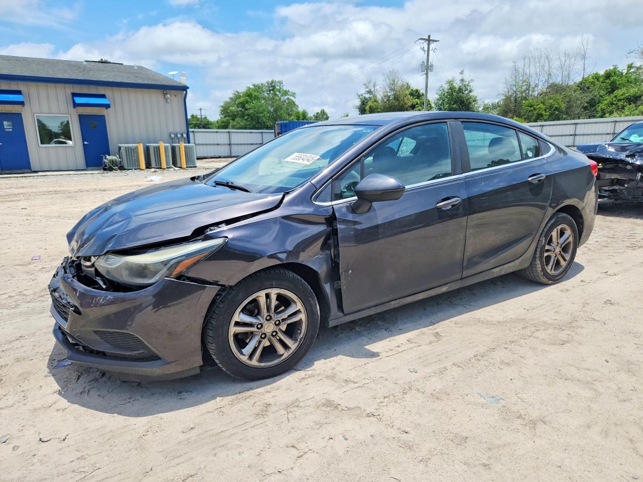 2017 CHEVROLET CRUZE LT