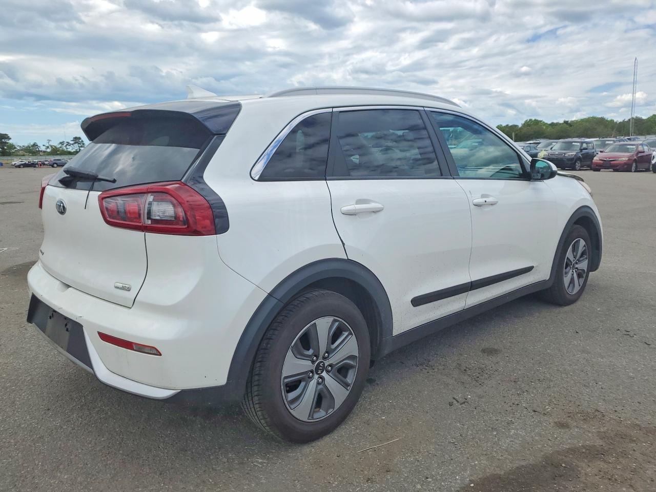 2019 KIA NIRO LX — снимка 3