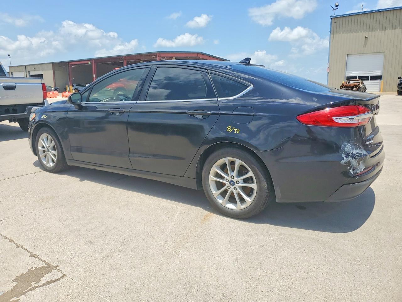 2019 FORD FUSION SE — снимка 2