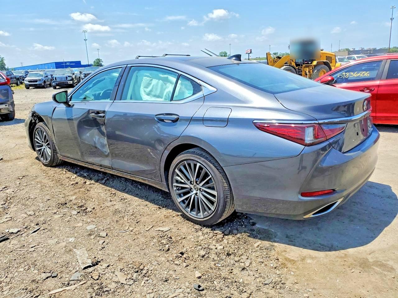 2025 LEXUS ES 350 BASE — снимка 2
