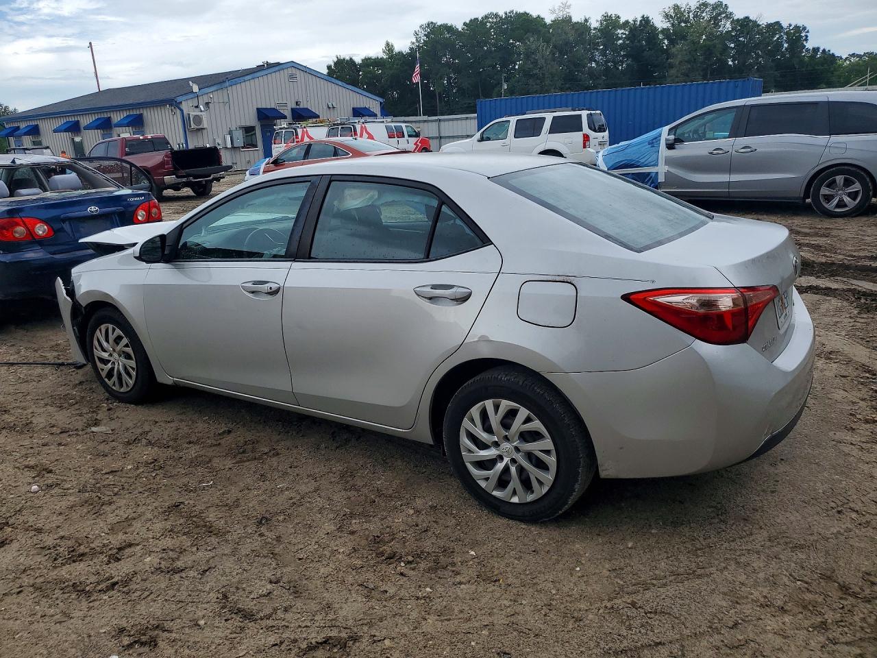 2018 TOYOTA COROLLA LE — снимка 2