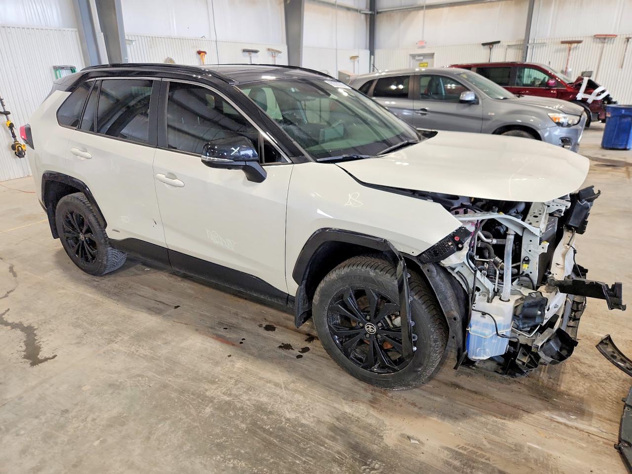 2022 TOYOTA RAV4 XSE — снимка 4