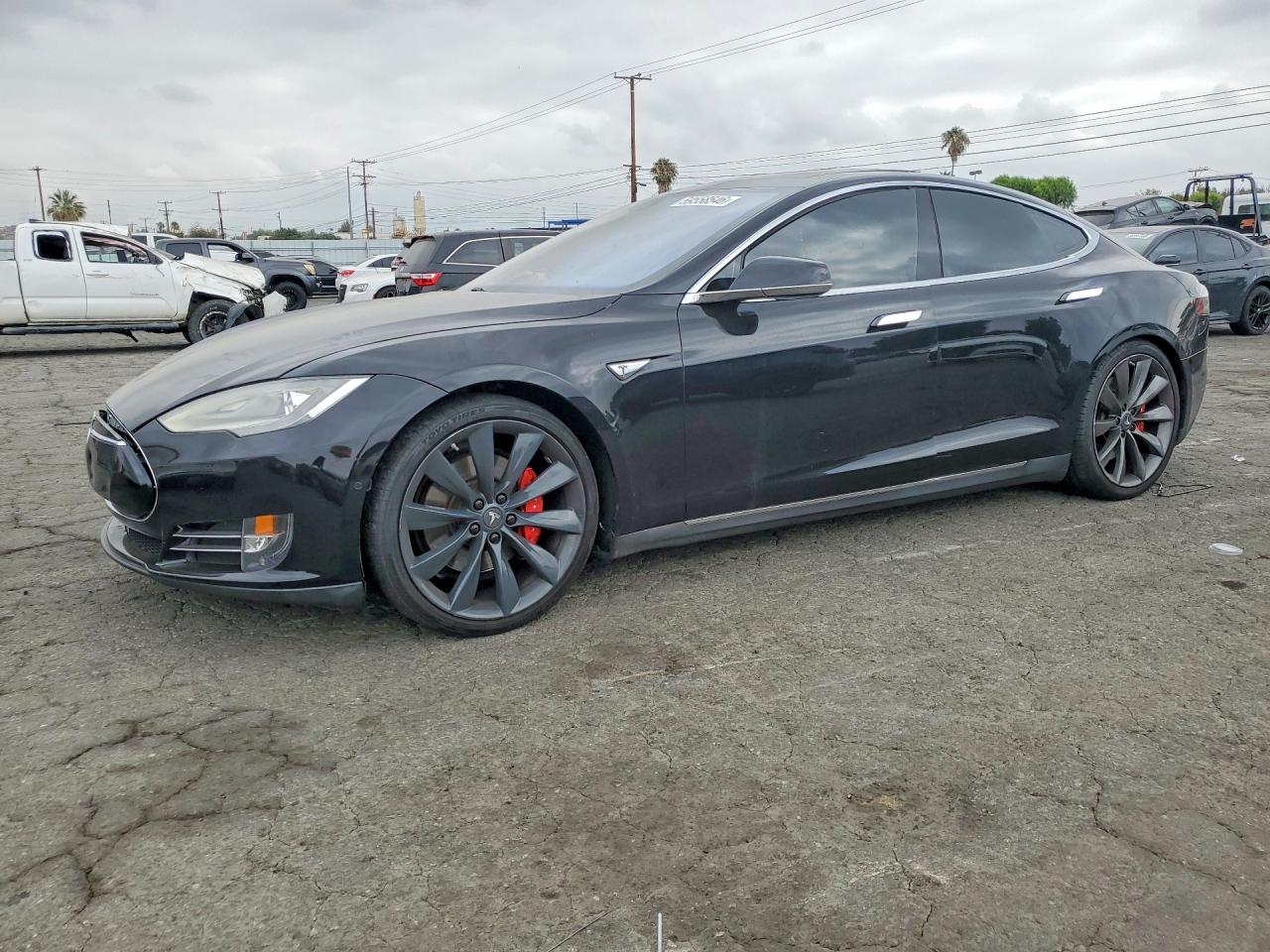 2015 TESLA MODEL S P90D