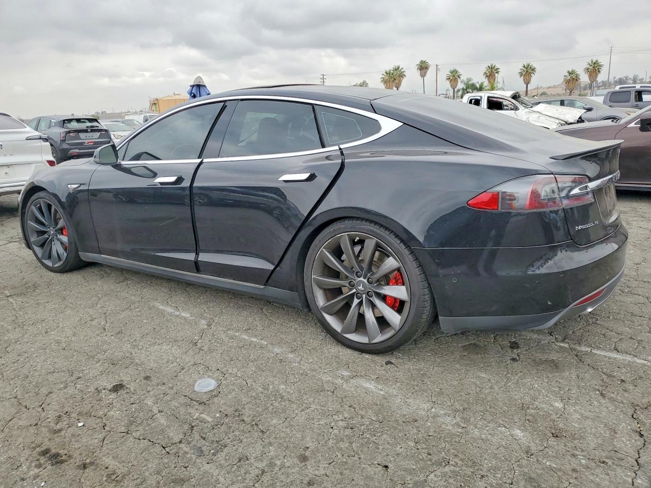 2015 TESLA MODEL S P90D — снимка 2