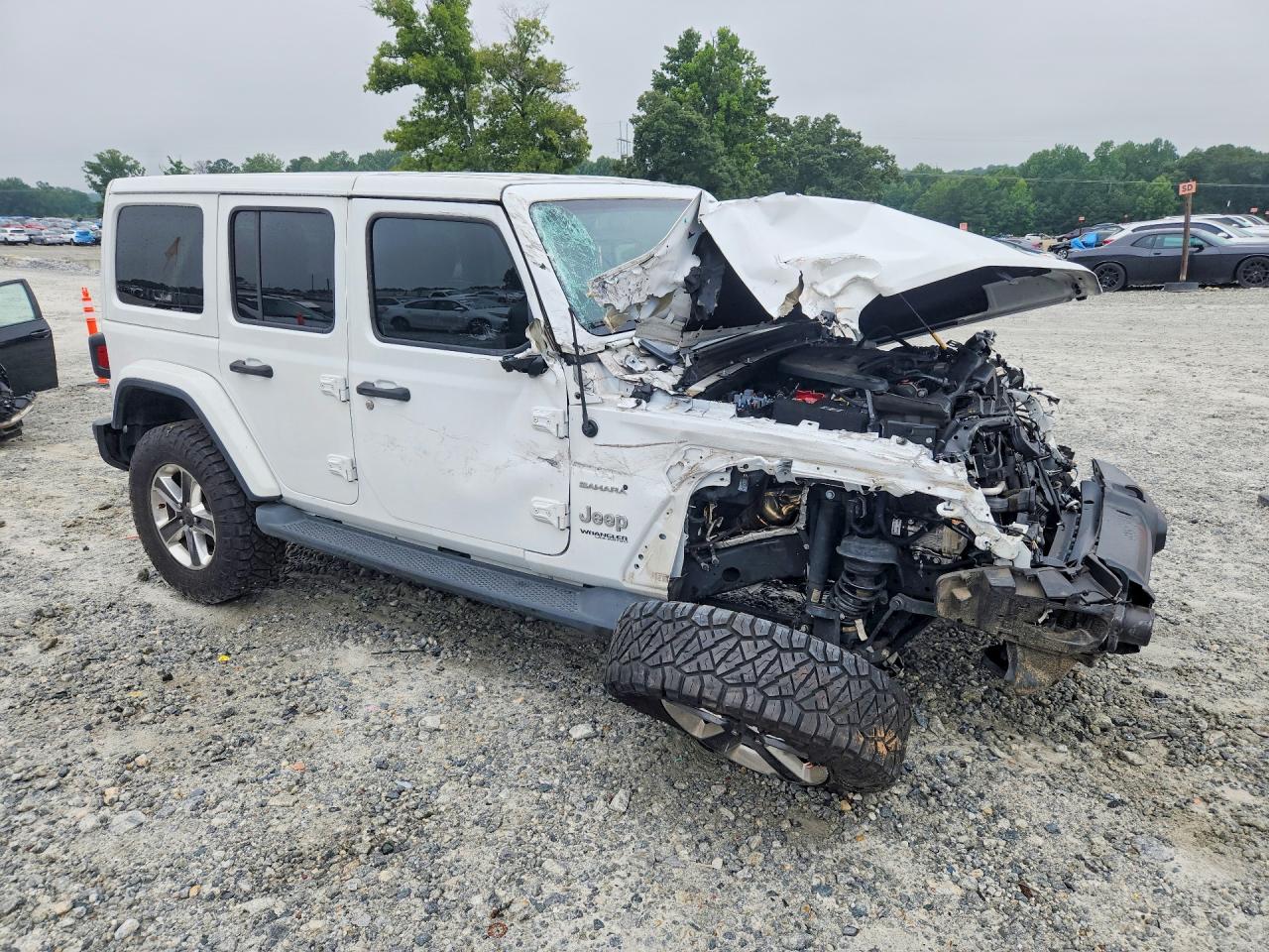 2021 JEEP WRANGLER UNLIMITED SAHARA — снимка 4