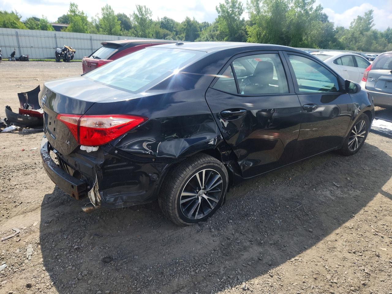 2017 TOYOTA COROLLA LE — снимка 3