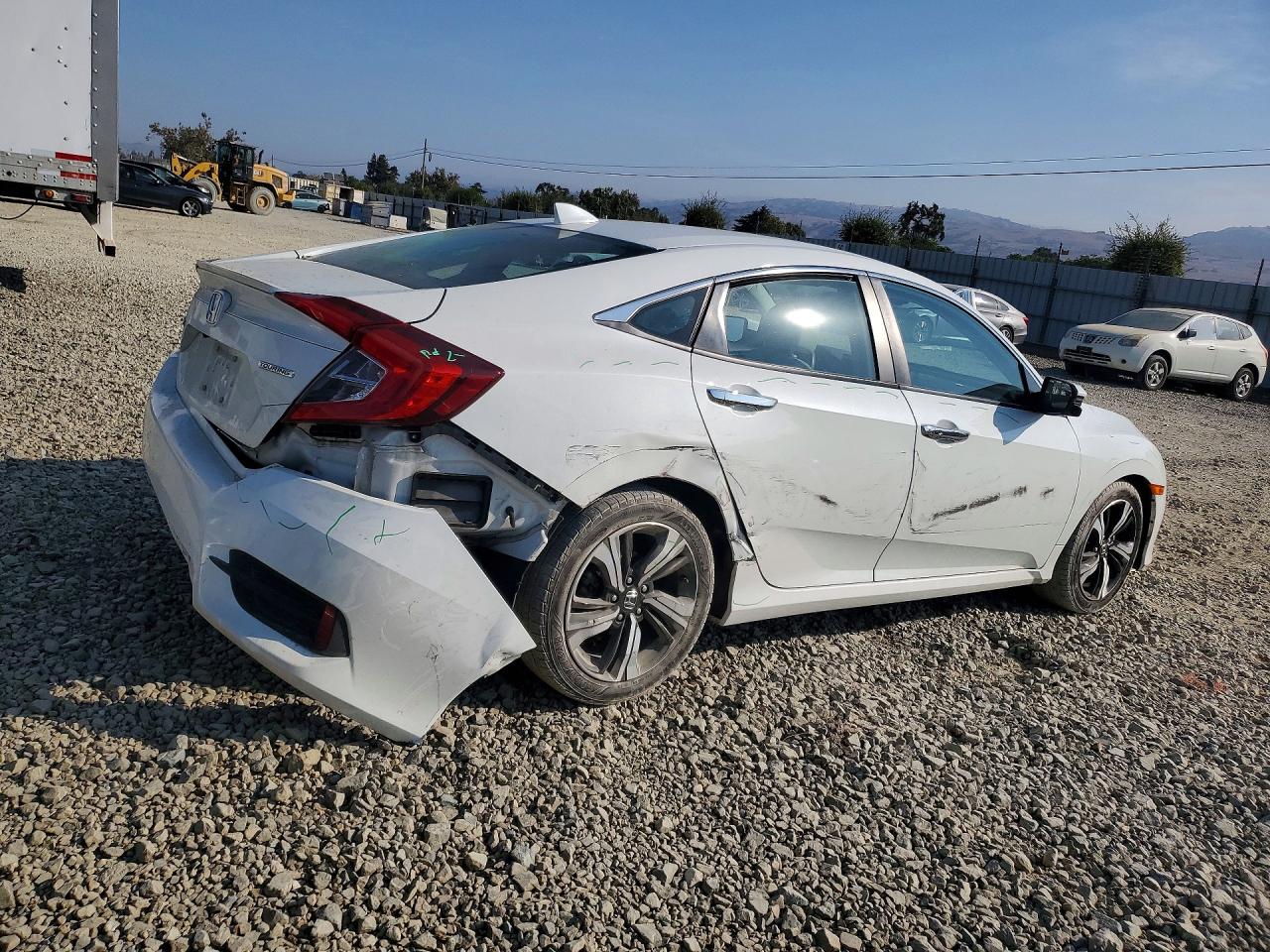 2016 HONDA CIVIC TOURING — снимка 3