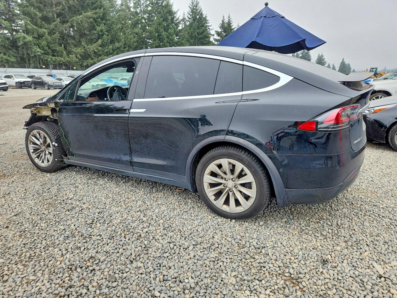 2020 TESLA MODEL X — снимка 2