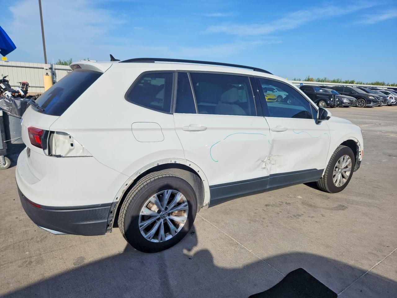 2020 VOLKSWAGEN TIGUAN S — снимка 3