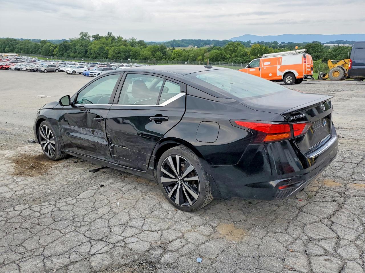2021 NISSAN ALTIMA SR — снимка 2