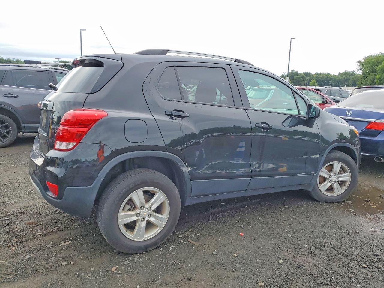 2022 CHEVROLET TRAX 1LT — снимка 3
