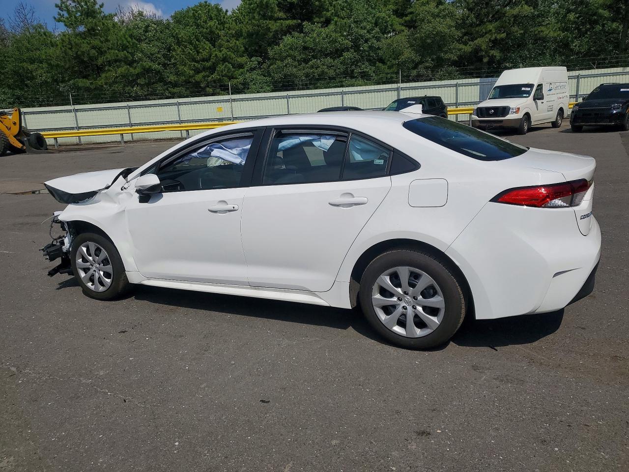 2025 TOYOTA COROLLA LE — снимка 2