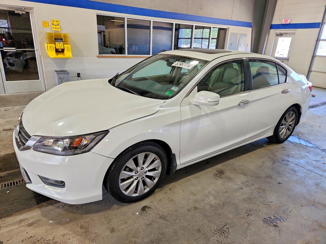 2015 HONDA ACCORD EX