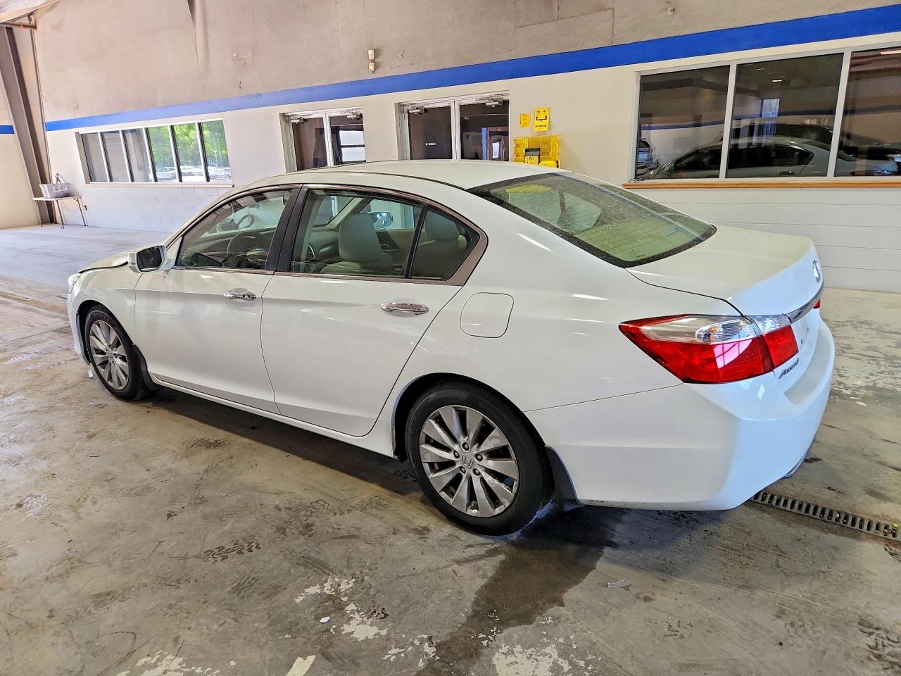 2015 HONDA ACCORD EX — снимка 2