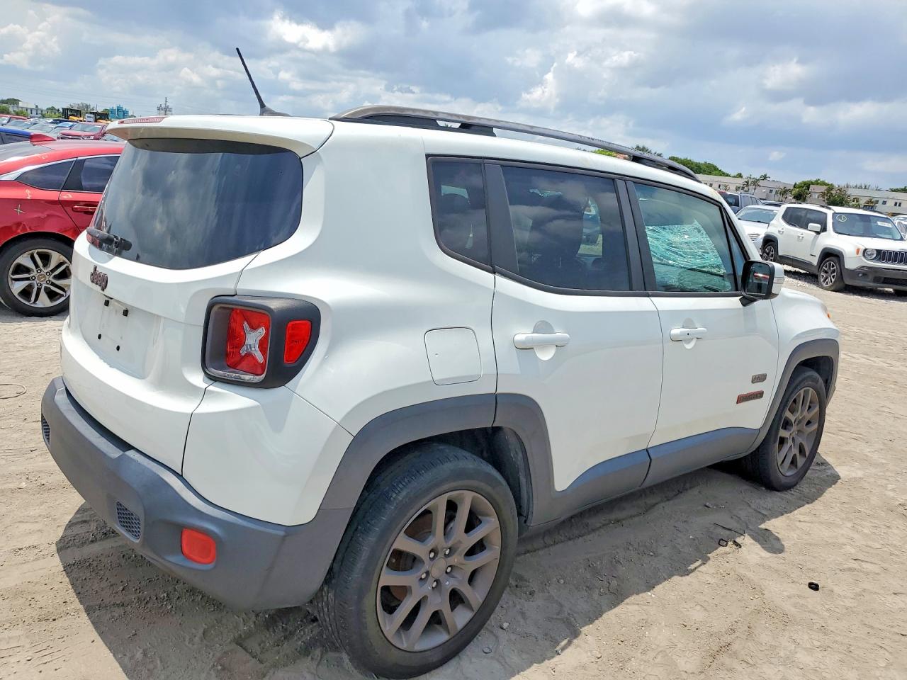 2016 JEEP RENEGADE LATITUDE — снимка 3