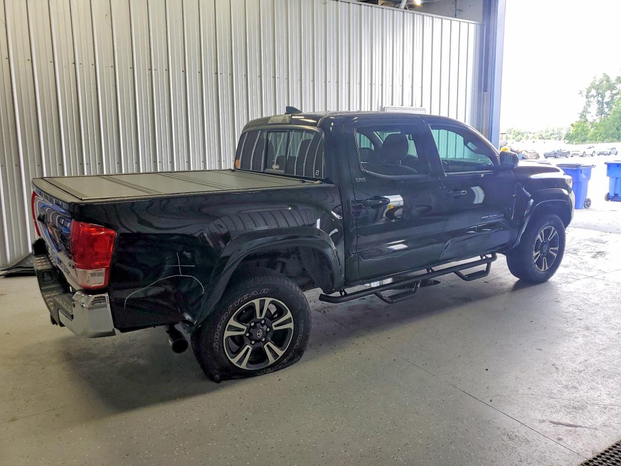 2017 TOYOTA TACOMA SR5 V6 — снимка 3