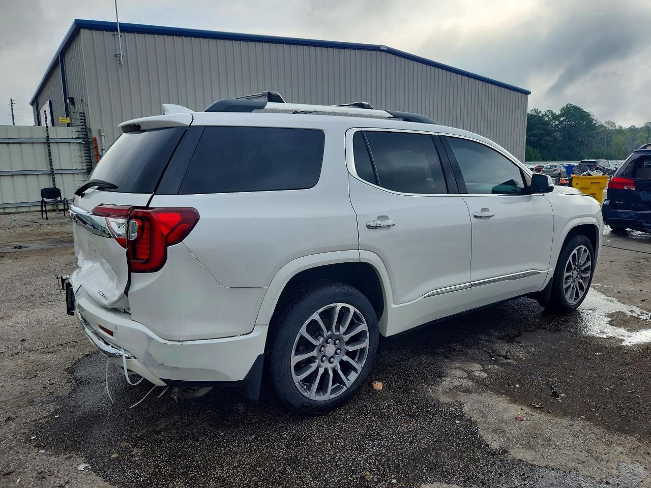 2021 GMC ACADIA DENALI — снимка 3