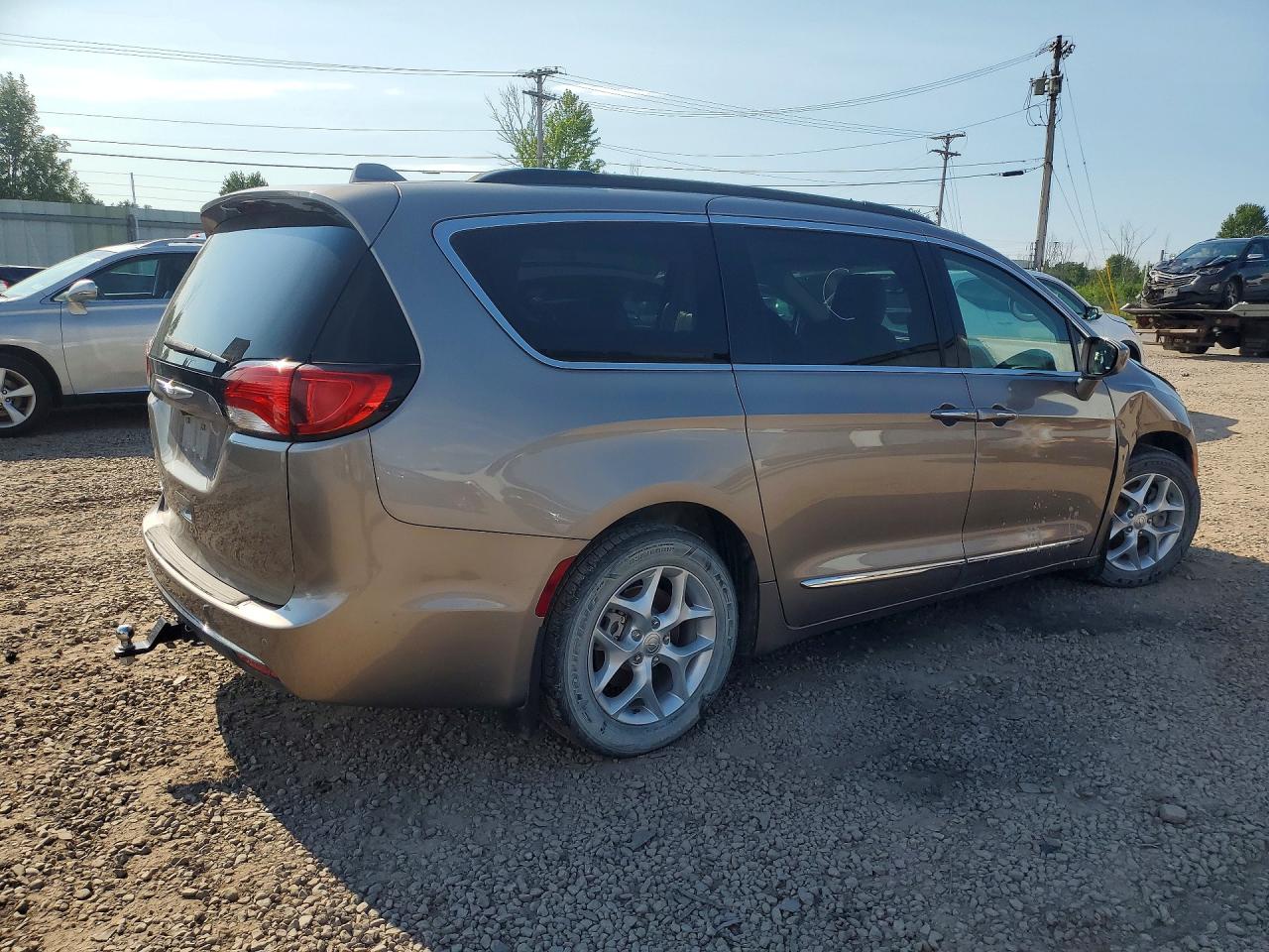 2017 CHRYSLER PACIFICA TOURING L — снимка 3