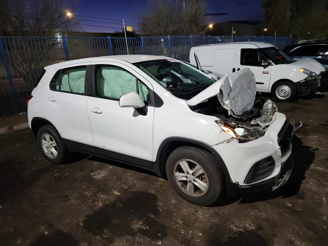 2017 CHEVROLET TRAX LS — снимка 4