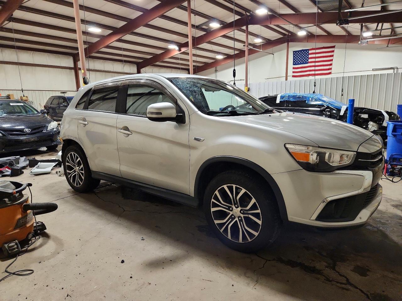 2019 MITSUBISHI OUTLANDER SPORT ES — снимка 4