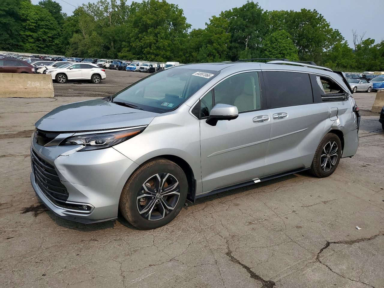 2025 TOYOTA SIENNA PLATINUM 7-PASSENGER