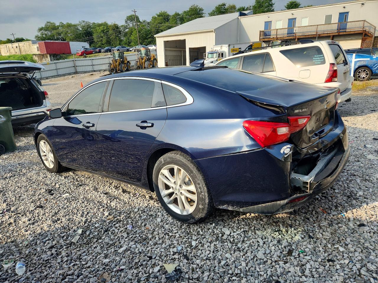 2017 CHEVROLET MALIBU LT — снимка 2