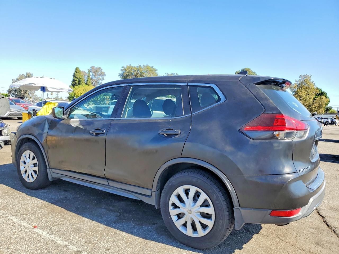 2019 NISSAN ROGUE S — снимка 2