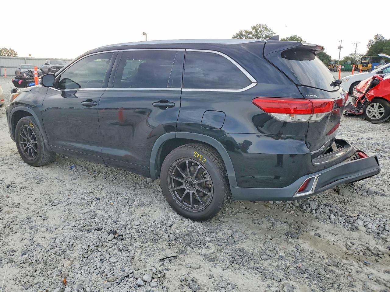 2018 TOYOTA HIGHLANDER LIMITED PLATINUM — снимка 2