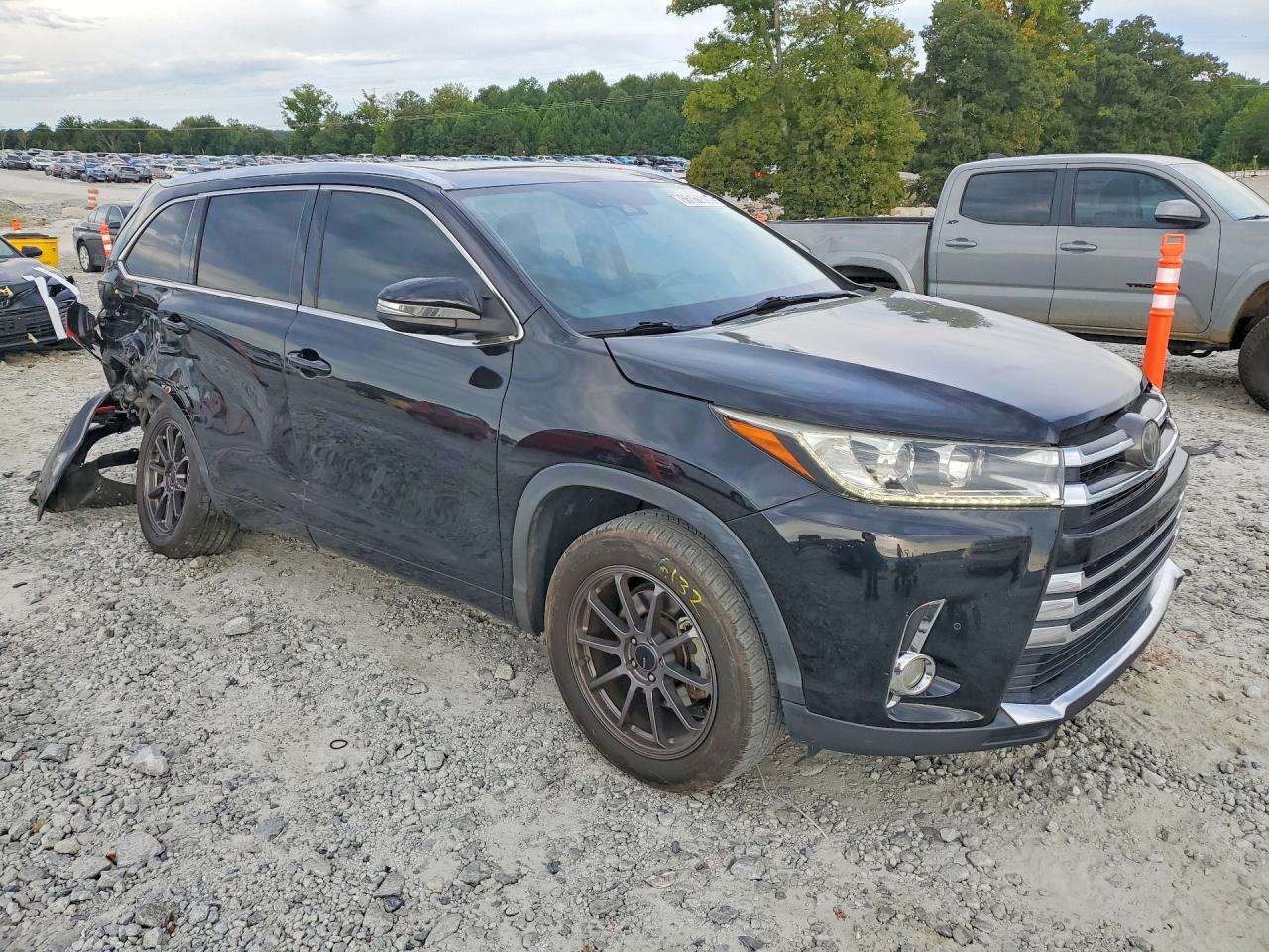 2018 TOYOTA HIGHLANDER LIMITED PLATINUM — снимка 4