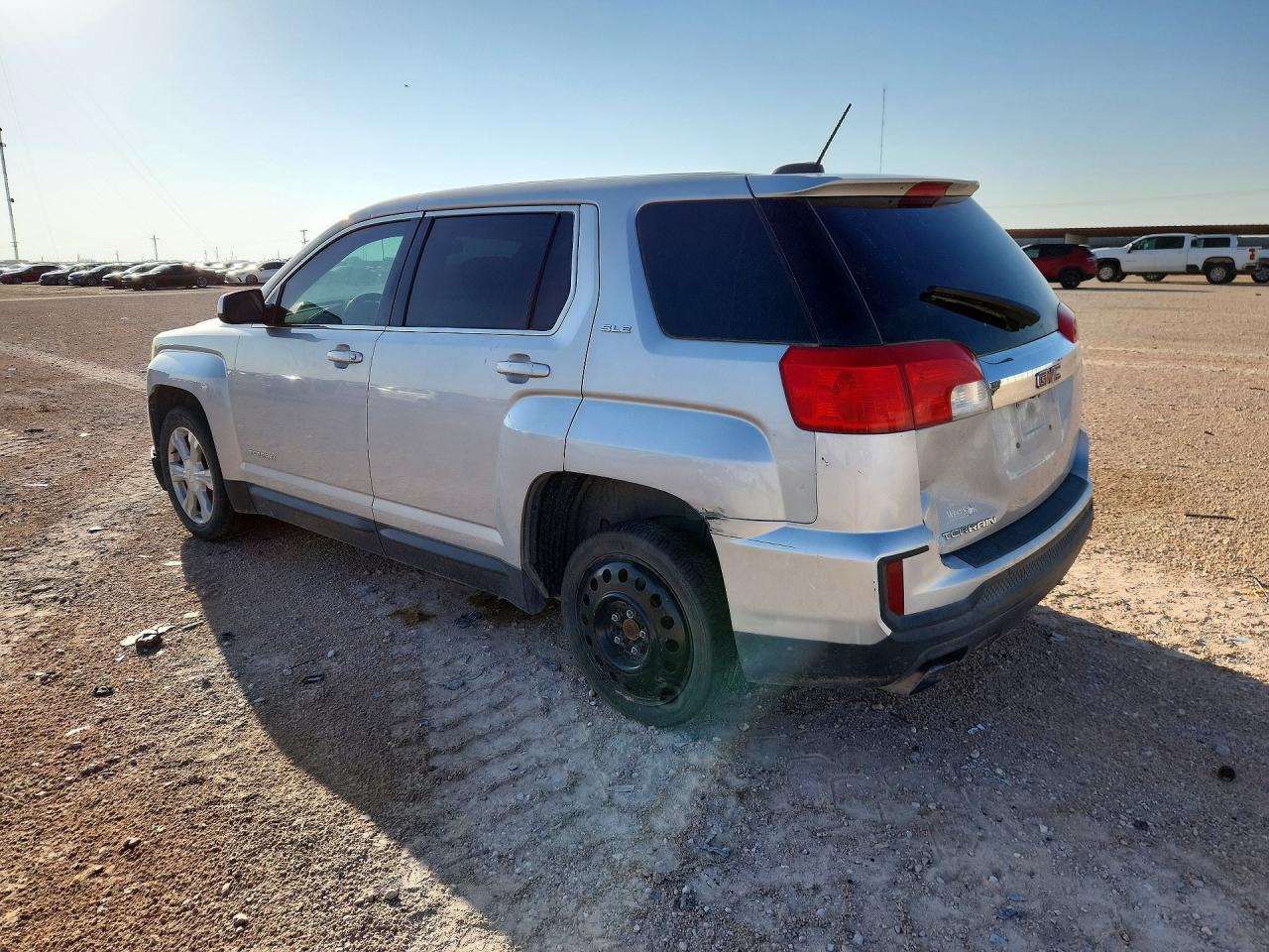 2017 GMC TERRAIN SLE — снимка 2