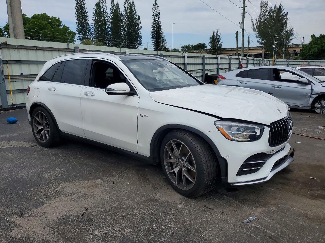 2022 MERCEDES-BENZ GLC 43 4MATIC AMG — снимка 4