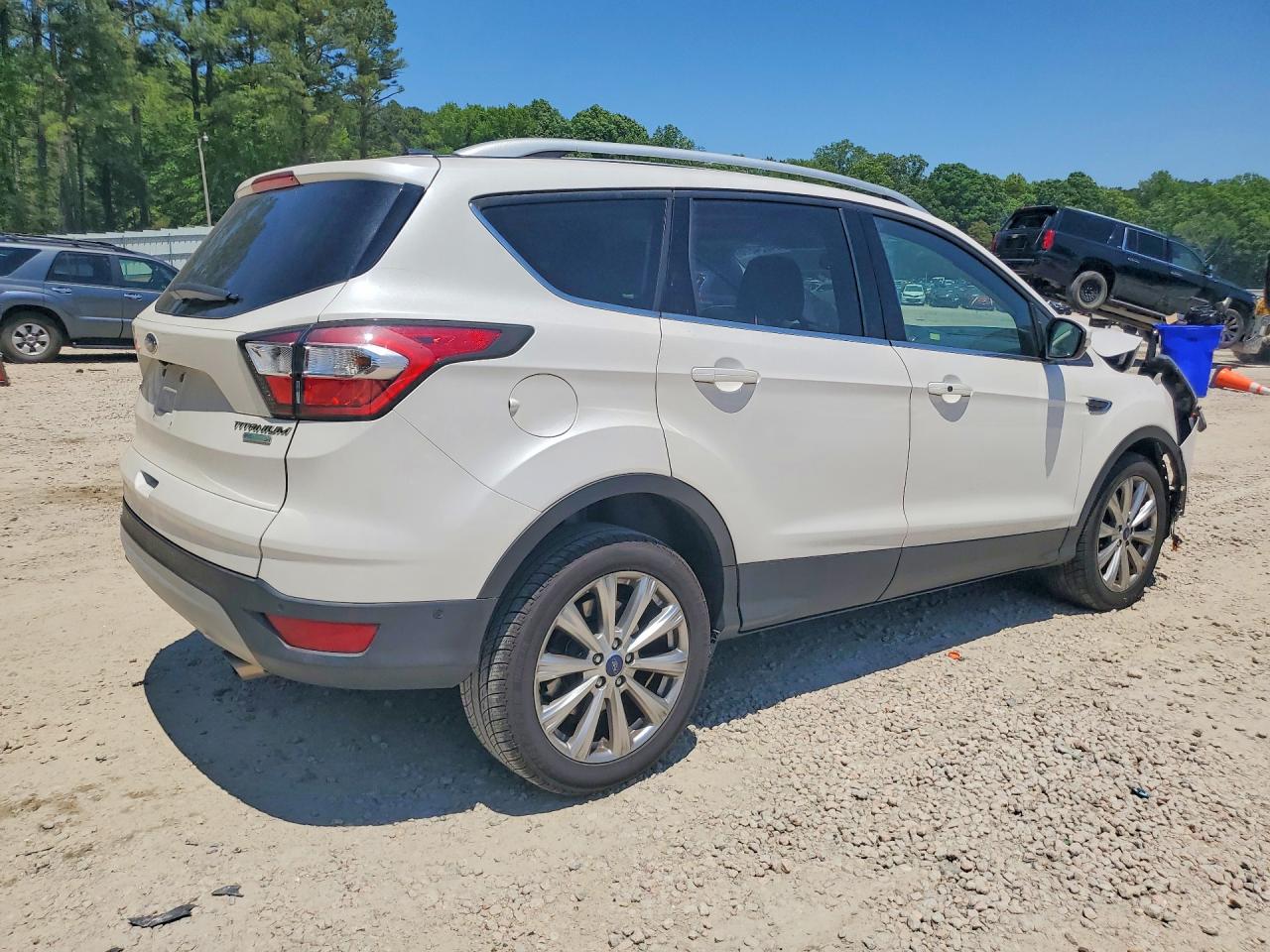 2017 FORD ESCAPE TITANIUM — снимка 3