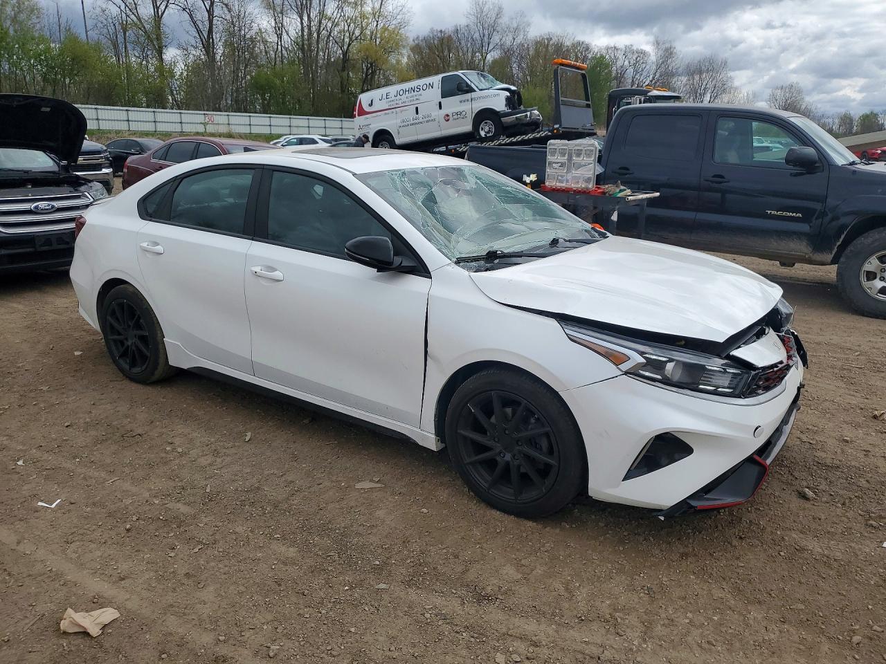 2022 KIA FORTE GT LINE — снимка 4
