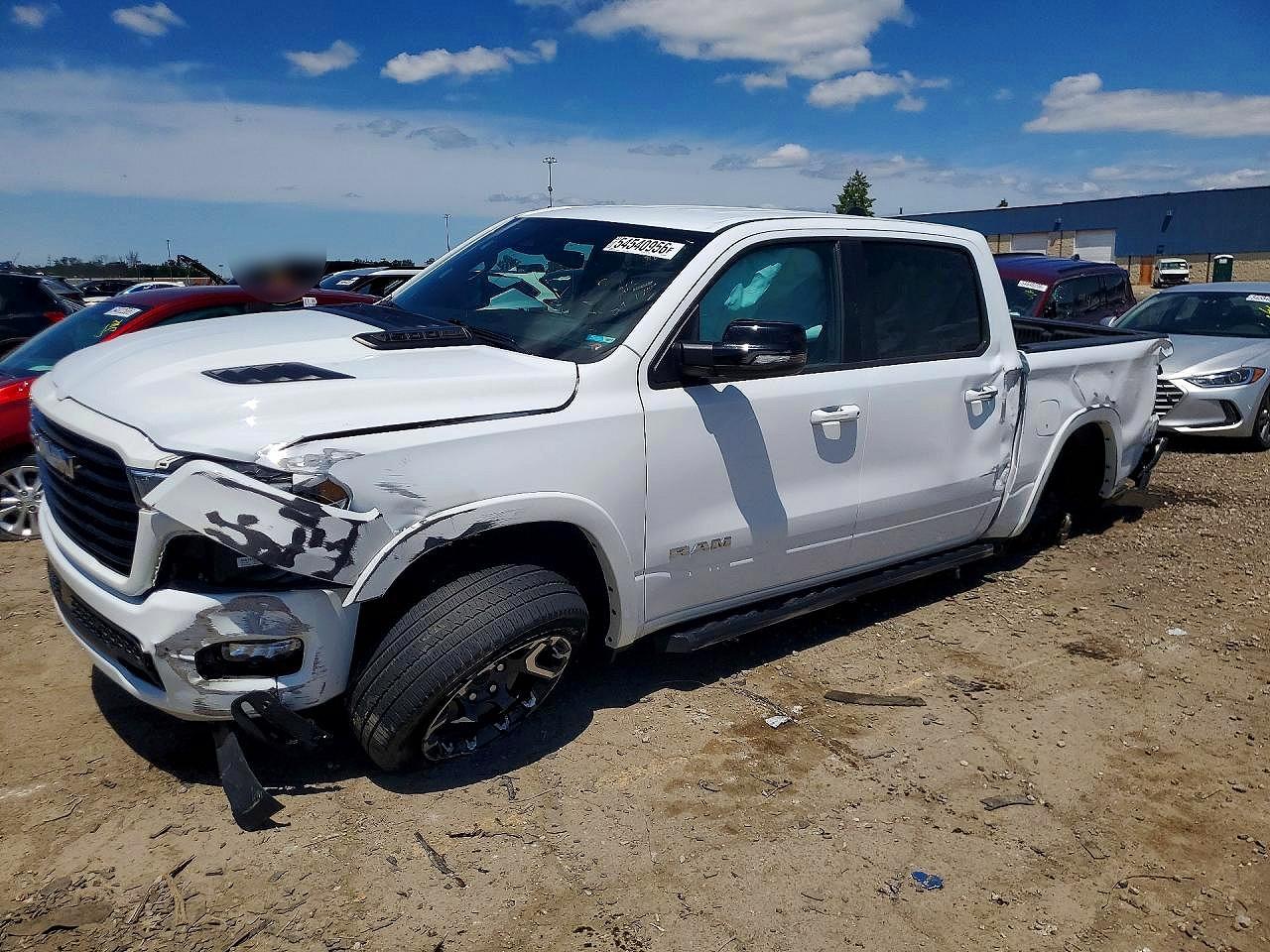 2025 RAM 1500 LARAMIE